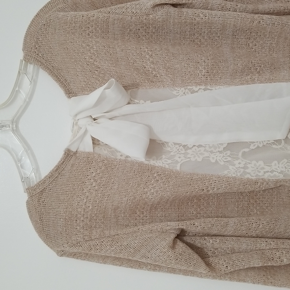 Clu + Willoughby Oatmeal Lace Layered Boho Cottagecore Blouse Size S - Picture 8 of 9